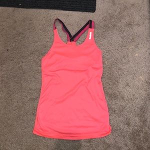 Reebok tank
